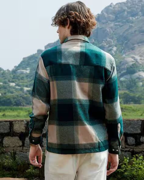 Men Checked Regular Fit Shirt